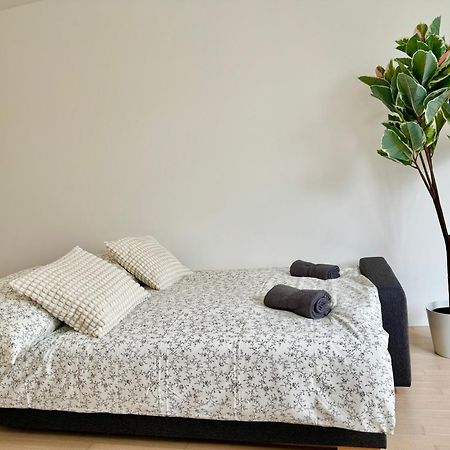 Stylish Schonbrunn Apartments With Free Parking Viena Exterior foto